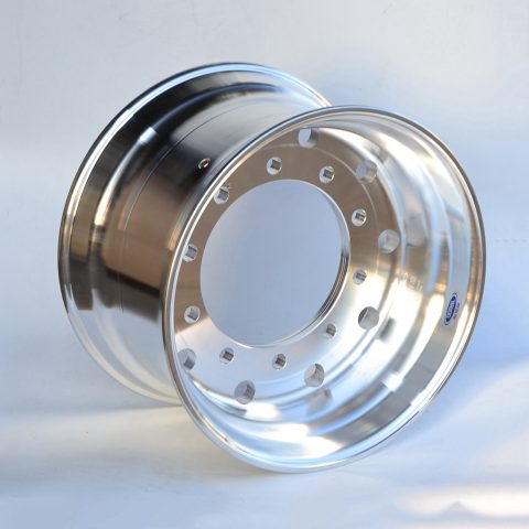 22.5×13 truck wheel 01